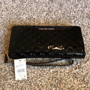 Micheal Kors wallet